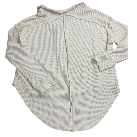 Fantastic Fawn Beige Waffle Knit Henley Top Women’s Size M Long Sleeve Boho - Picture 6 of 7